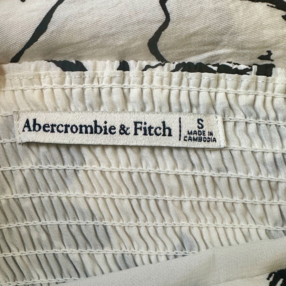 Abercrombie & Fitch Black and White Floral Dress - Picture 5 of 5